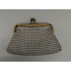 Vintage Whiting & Davis White Mesh Coin Purse Kiss Lock Made USA